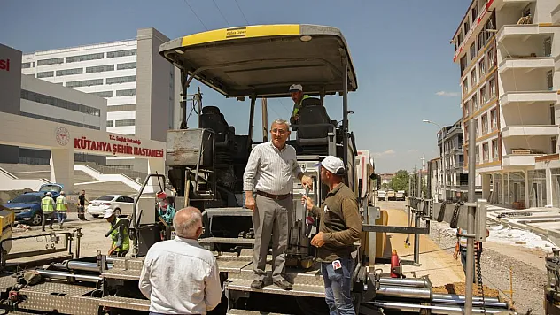 Belediye ekiplerinin hastane yolu mesaisi