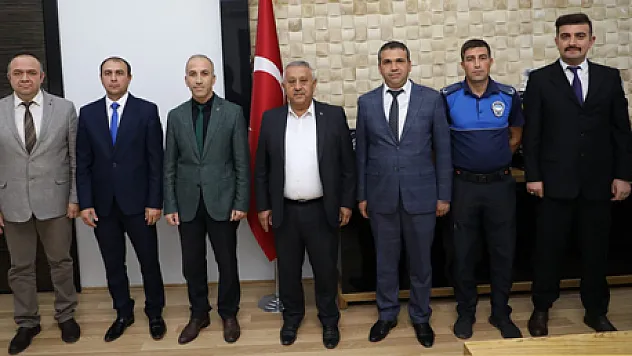 Bem-Bir-Sen’den Başkan Zeybek’e ziyaret