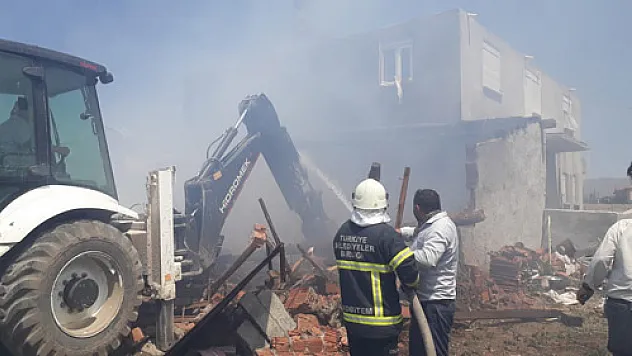 Besihanede çıkan yangın söndürüldü
