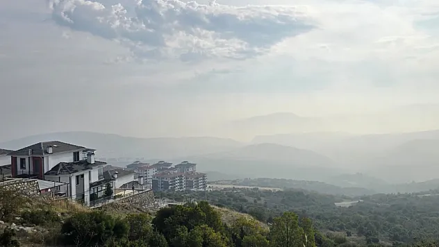 Bilecik Sisli Bir Sabaha Uyandı