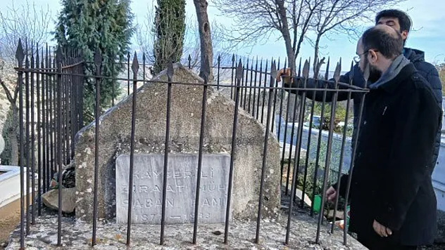 Bilecik'te Tarihi Keşif: Ünlü Şairin Babasının Mezarı Ortaya Çıktı