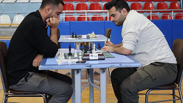 Bilecik'te Zafer Bayramı Satranç Turnuvası Tamamlandı