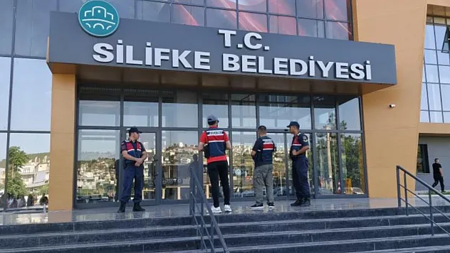 Bir Operasyon Da Silifke Belediyesi'ne