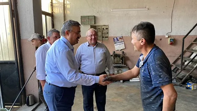“Biz onbinlerce vatandaşa ulaştık. 99 yıllık parti 72 yıldır iktidara hasret”