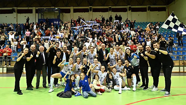 'Bizim Kızlar' Finalde