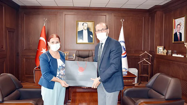 Bölge Müdürü Burcu'dan AFSÜ'ye ziyaret