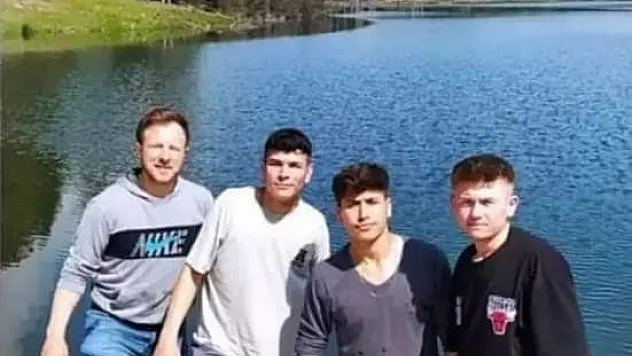 Bu fotoğrafı çektirdikten sadece 10 dakika sonrası facia yaşandı
