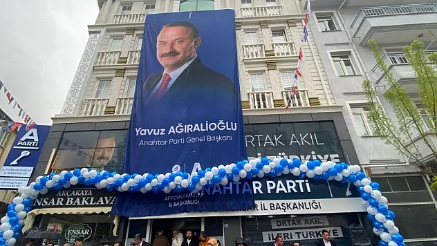 Bu Kapılar Yarınlara Açılıyor