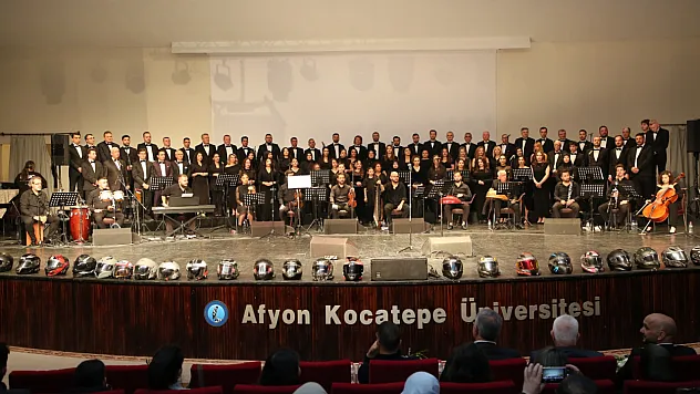 Bu Konser Bambaşka… Koro, Trafik Duyarlılığı İçin Sahnedeydi