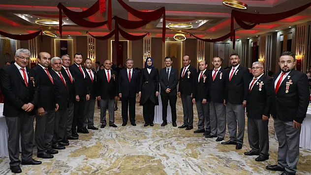“Bu topraklarda ebediyyen Türk Bayrağı dalgalanacak”