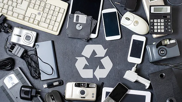 Bunu Hiç Düşündünüz Mü? Elektronik Atıkları Neden Atamıyoruz?
