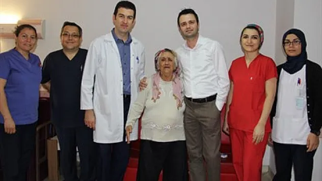 Bursa'dan geldi, Afyon'da şifa buldu