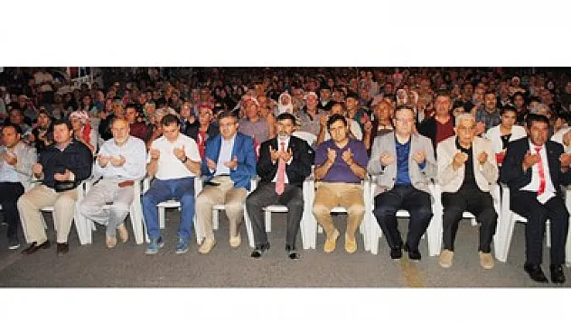 'Canımızla, kanımızla, kalemimizle darbeye karşıyız'