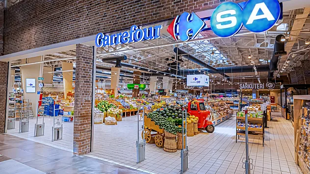 CarrefourSA Hisseleri Satıldı: A101 İle CarrefourSA Birleşecek Mi?