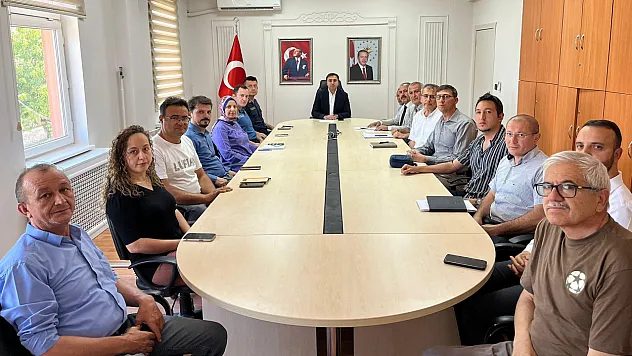 Çavdarhisar'da Halk Eğitimi Faaliyetleri Masaya Yatırıldı