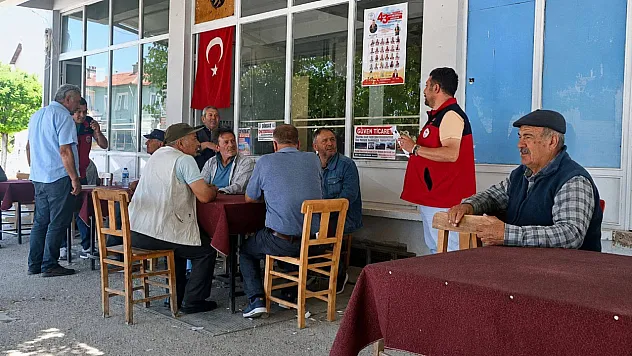 Çay'da Üreticiler Buzağı Kapılarına Karşı Bilgilendirildi