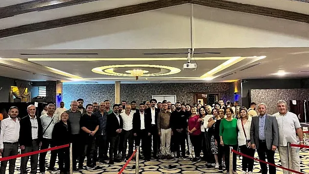 CHP... Ankara ve İstanbul Gergin, Afyon'da Davul Zurna
