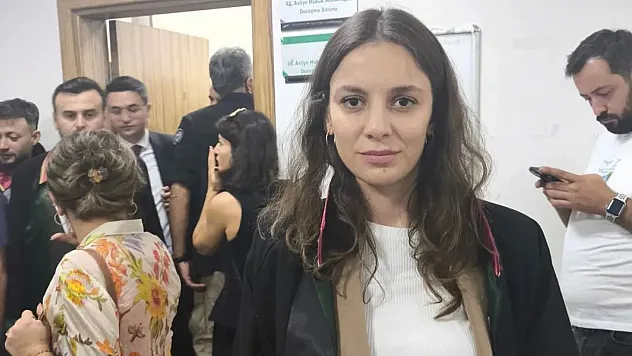 CHP'de Yargı Süreci 24 Ekim'e Ertelendi!