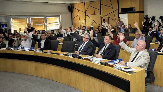 CHP'li 17 Meclis Üyesi'nden Ortak İmza: Partimizdeyiz