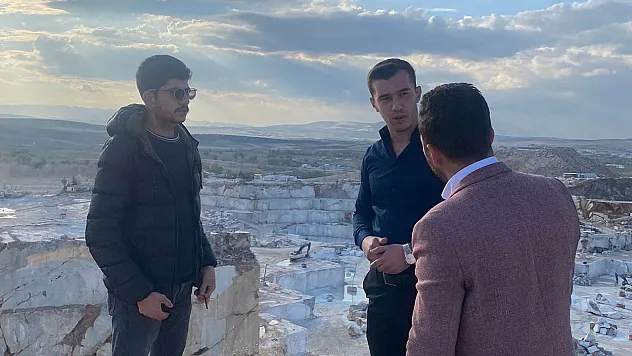 CHP'li Akbulut: Mermerciler Artan Maliyetlerle Mücadele Ediyor