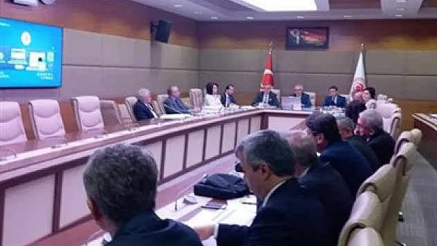 Çinliler Afyon'a geliyor: Milyonlarca dolarlık bitki alacaklar