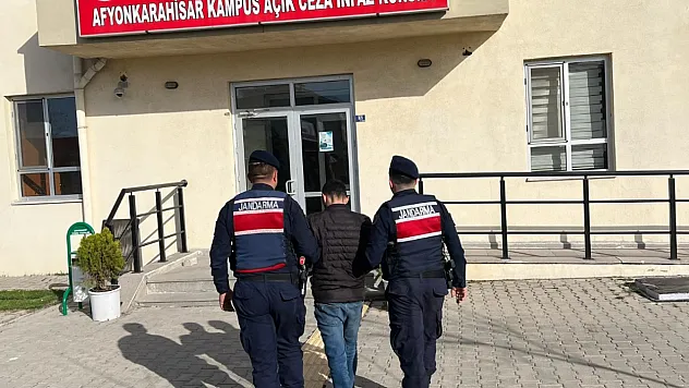 Çobanlar'da Uyuşturucu'dan Aranan Şahıs Yakalandı