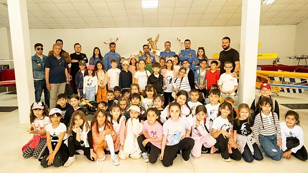 Çocuklar 'İstikbal Göklerdedir' Dedi