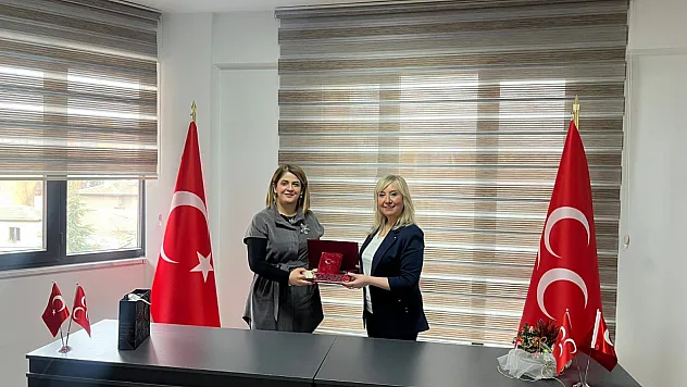 Cumhur İttifakı Kadınlarından Birlik  Tablosu