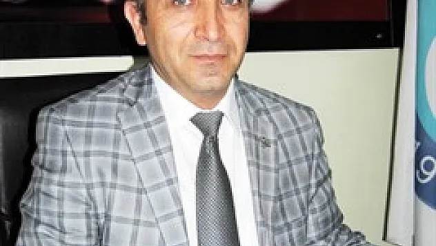 'Cumhuriyet'i leylekler mi getirdi diyelim?'