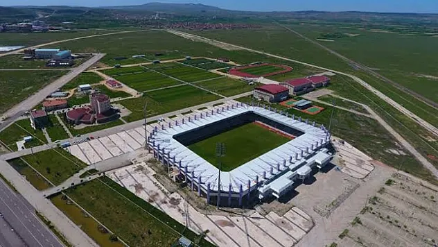 D grubunda önemli maç – Kocatepe Gazetesi