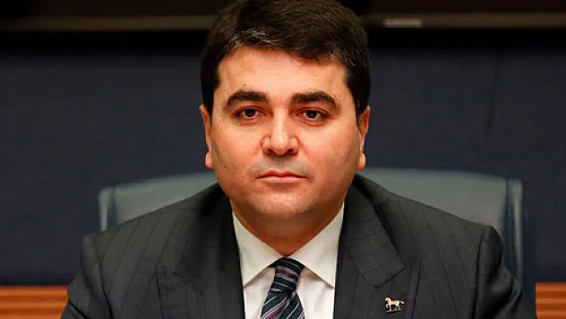 'Darbeleri lanetleyen iktidar yaptıklarıyla 12 Eylül'ü yaşatıyor'