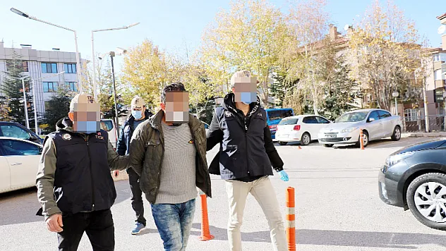 DEAŞ şüphelileri adliyeye sevk edildi