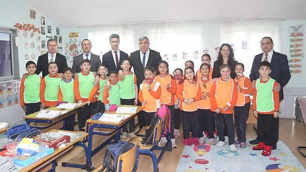 'Değerlerine Sahip Çıkan Nesiller Geleceğin Teminatıdır'