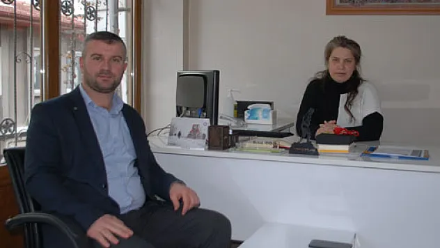 'Depremzedelerin canı çok yanıyor, her ay canımızı yakacak kadar yardım yapmaya mecburuz'