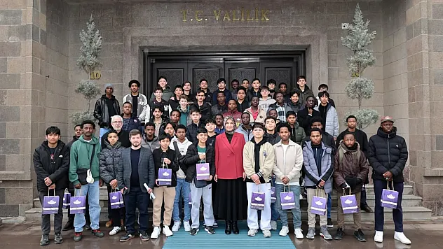 Devlet Ana 35 Farklı Ülkenin Öğrencisini Kabul Etti