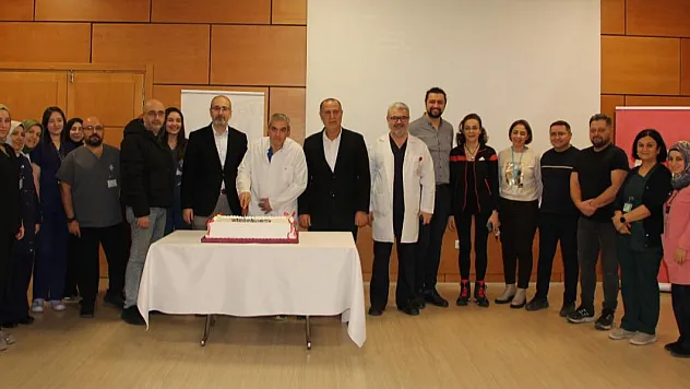 Devlet Hastanesinde Birim Başarısı Kutlandı