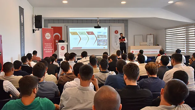 Din Görevlisi Adaylarına İlk Yardım Semineri