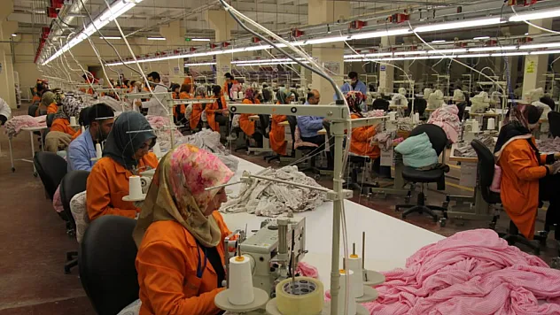 Dinar'da 150 kişiye iş imkanı doğdu