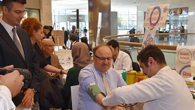 Diyabet farkındalık standı açıldı