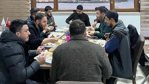 Diyanet Gençlik Merkezi'nde Ramazan Etkinlikleri Devam Ediyor