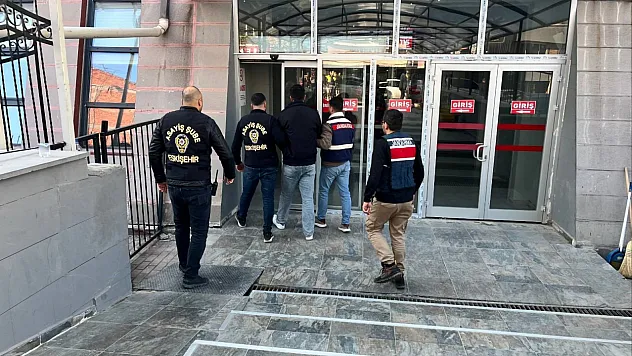 'Dolandırıcılık' Suçundan 19 Yıl Hapis Cezası Olan Şahıs Yakalandı