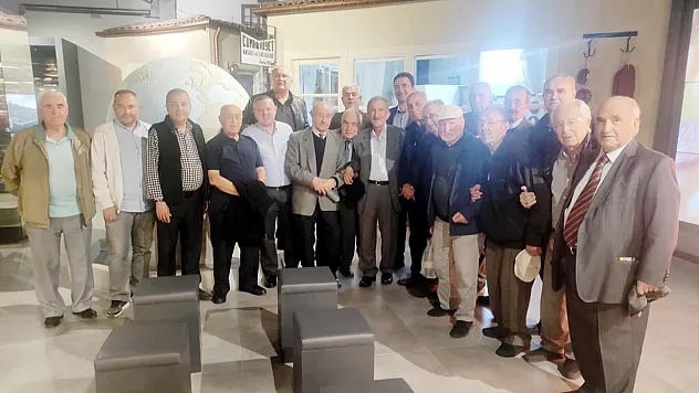 Dostlar Meclisi Ahmet ve Ömer Kocaşaban'ı Andı