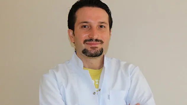 Dr. Öz, suda doğumu anlattı