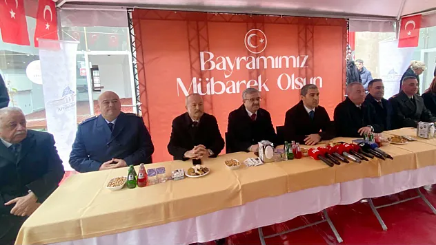 'Duamız Birliğimizin Daim Olduğu Nice Bayramlara Ulaşabilmek'