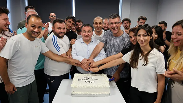 Dünya Antrenörler Günü Kutlandı