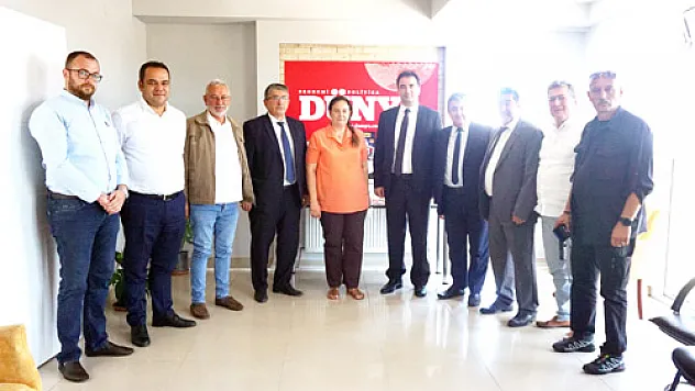 Dünya Gazetesi'ne  'hayırlı olsun' ziyareti