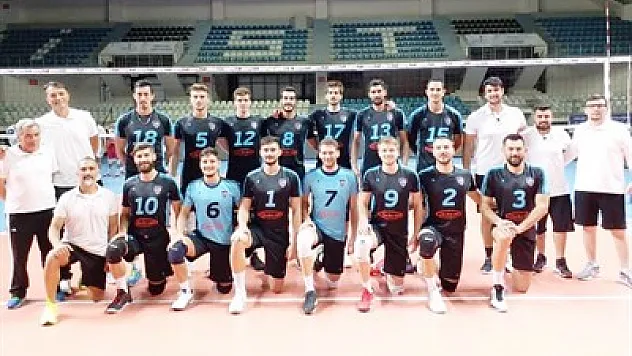 Efeler Arkas'a boyun eğdi – Kocatepe Gazetesi