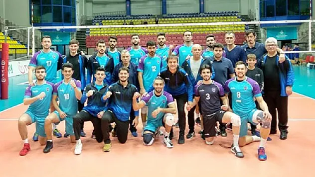 Efeler ilk yarının son maçına çıkıyor
