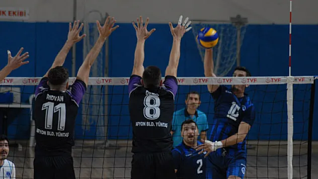 Efeler Kocaeli'ye mağlup oldu