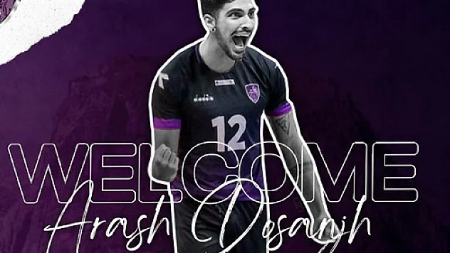 Efeler pasör  Arash ile yolları  ayırdı
